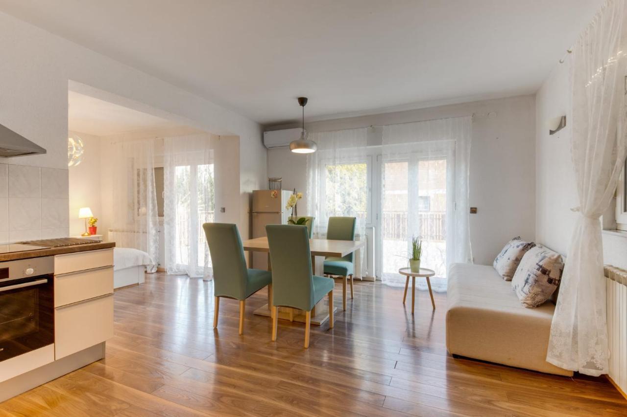 Apartments Nika Slunj Bagian luar foto